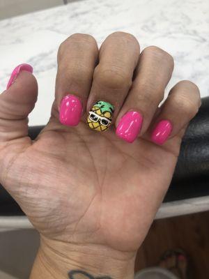 Full set with Gel nails and a cute Pineapple Man!