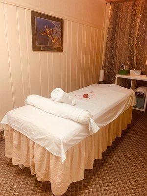 Bodywork Table Room 1
 #spa #dayspa #chinese #asian #bodywork