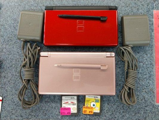 Nintendo DS Lite Consoles & Games