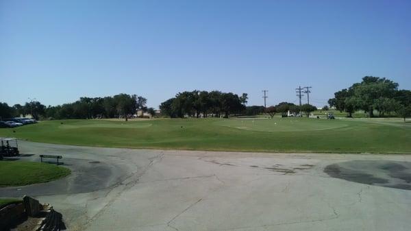 The new chipping and putting practice area.