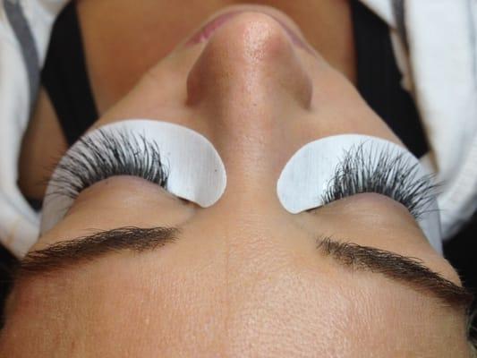 Individual eyelash extensions done by ally volpi at salon Avanti. Text or call for a appointment 2095071843