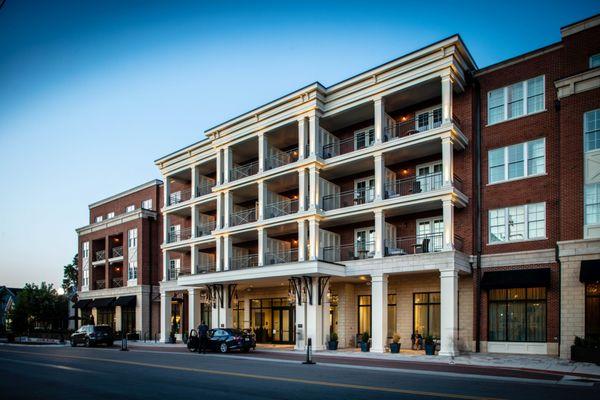 Harpeth Square Franklin Mixed-Use space