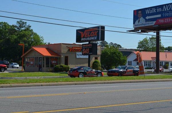 Outside view of Velox Insurance in Rome, GA