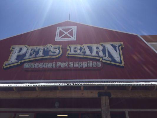 Pet barn sign