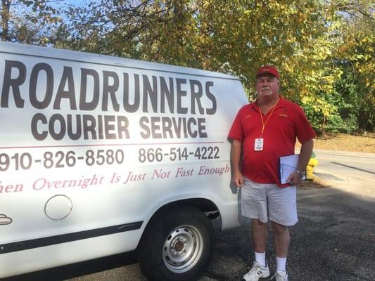 Roadrunners Courier Service