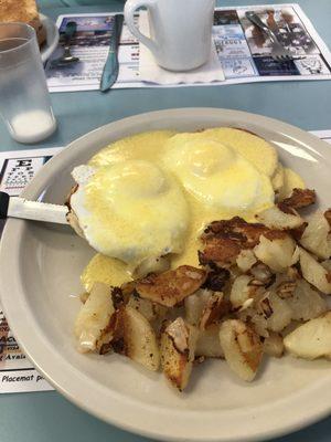 Eggs Benedict and home fries - August 2021