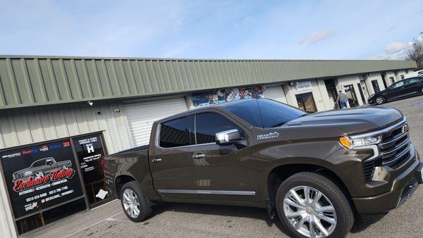 2023 Chevy Silverado #5 all #3 windshield