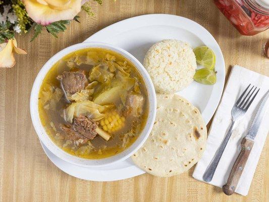 Sopa de Res