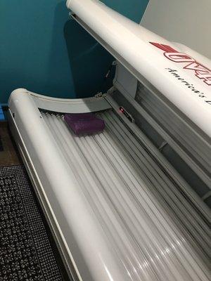 Tanning bed