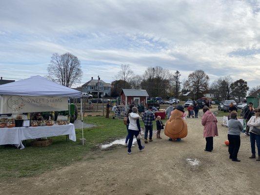 Smiarowski Farm Stand