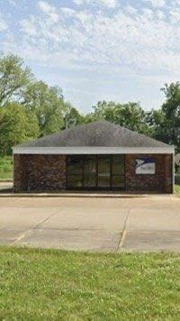 view of front of Joiner post office