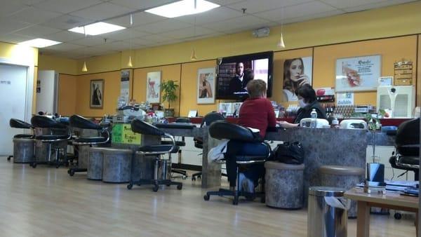 manicure stations