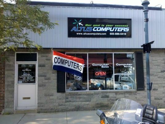 Altus Computers