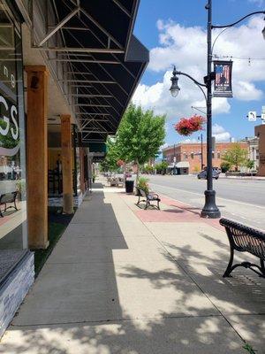 Looking along Clinton St. in Downtown Defiance