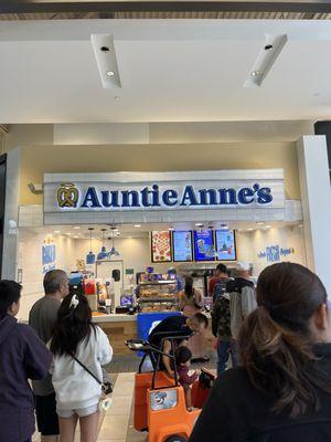 Auntie Anne's @ The Great Mall of the Bay Area