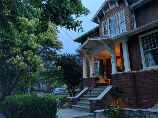 The charming street front of the Cedar House.