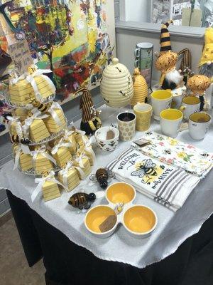 Lula’s Arts, Sweets & More