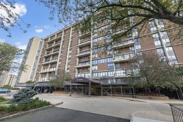 New Jersey Condos & Coops for Sale