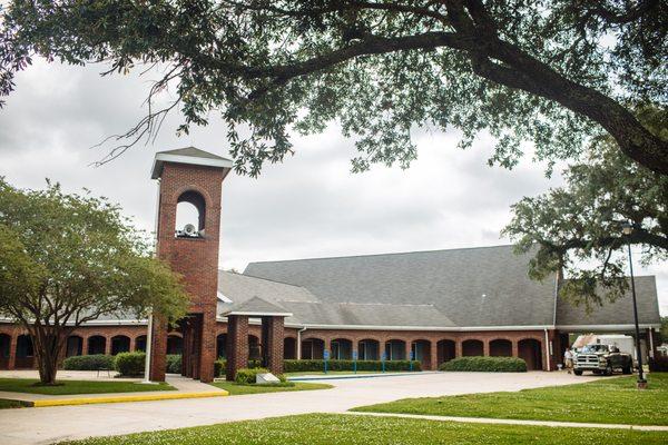 Saint Charles Borromeo Catholic Church, Exterior