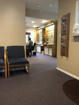 Leominster Optometric Associates