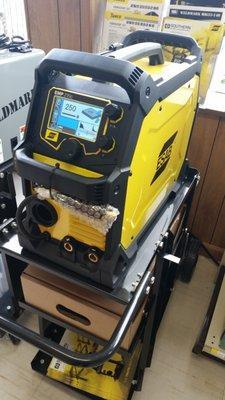 ESAB Rebel, 3 in 1 Welder
 240amp Mig, Tig and Stick Welder