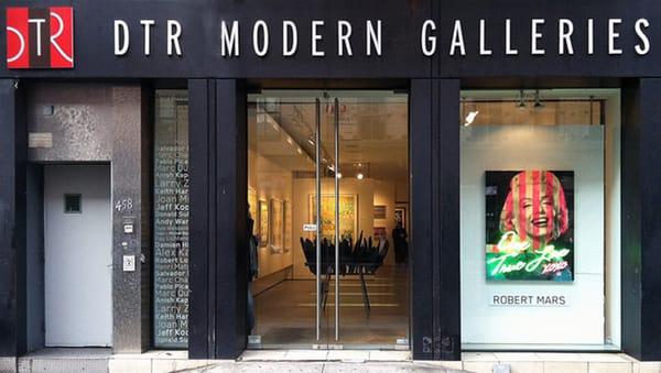 DTR Modern Gallery