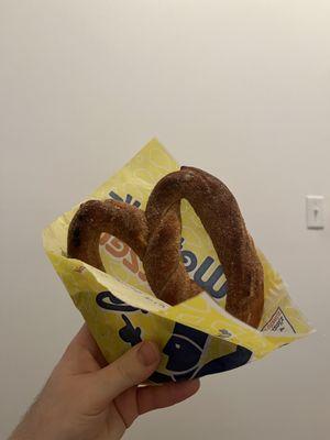 Cinnamon Sugar Pretzel