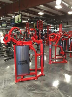 Great equipment state of the art and current Hammer Strength Legend Cybex complete gym