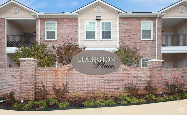 Lexington Place Apartments