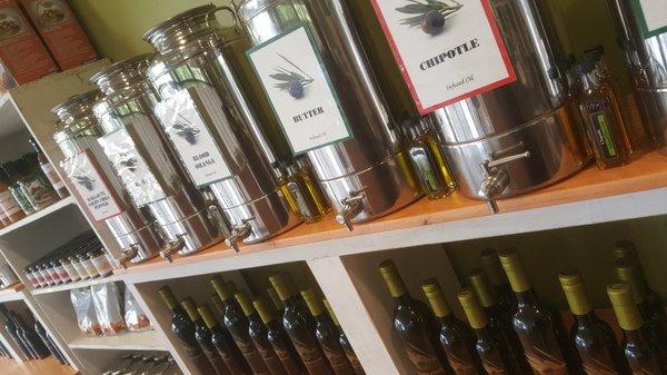 Over 40 Certified Oils and Vinegars from around the world.