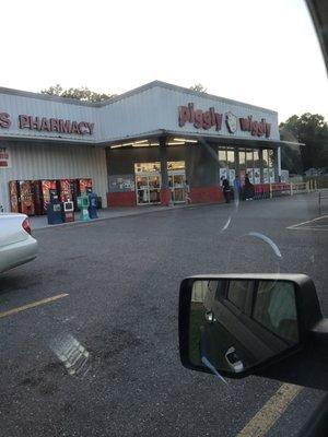 Piggly Wiggly