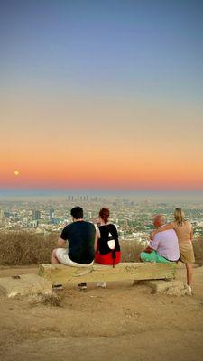 Hollywood Sunset Walking and Hiking Tour