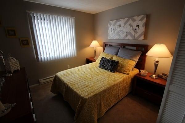 2 and 3 Bedroom Floor plans feature spare bedrooms that comfortably fit Full Sized beds, nightstands, and a dresser.