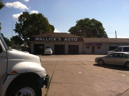 Wallick's Auto Service