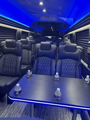 YLF Limousine Services