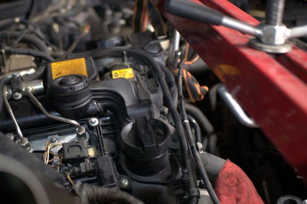 Recently, a very leaky 2012 BMW 328i came into the shop. This car was equipped with the N20 engine. We found that the oil pan was leaking.