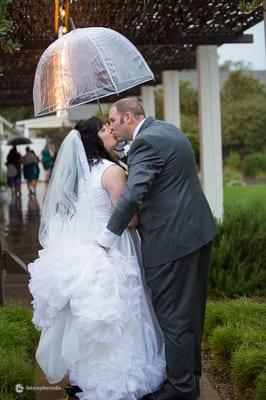 She even found the perfect umbrella!