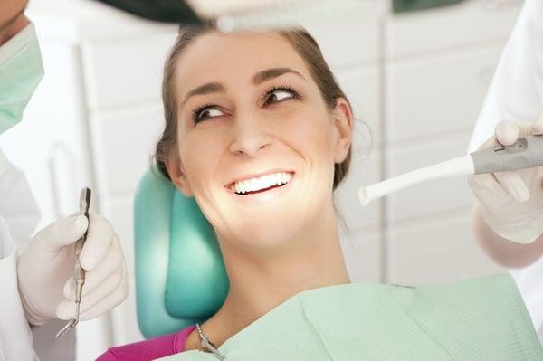 Making your smile look and feel healthier and more beautiful.