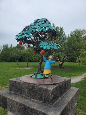 Vintage decor- very ornate park