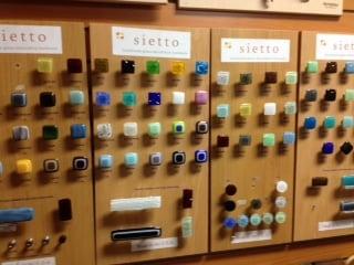 Sietto hand made glass knobs, so many colors