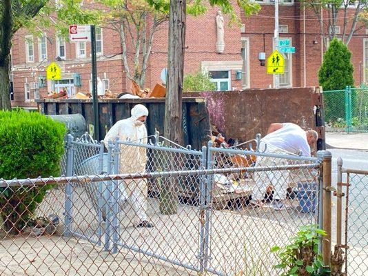 We offer cleaning services and junk removal/trash removal for schools, churches, homes, office buildings, and more. Call today!