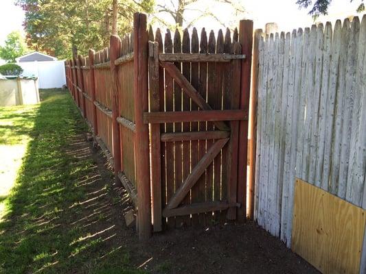 My old fence, to be replaced by Local Fence.