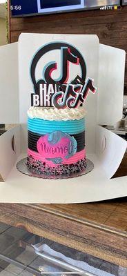 This is the cake I saw on their Instagram page, this is what I ordered. An exact replica of this cake minus the persons name on the cake.