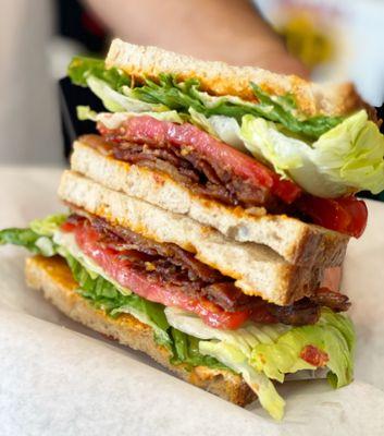 Paulie's BLT