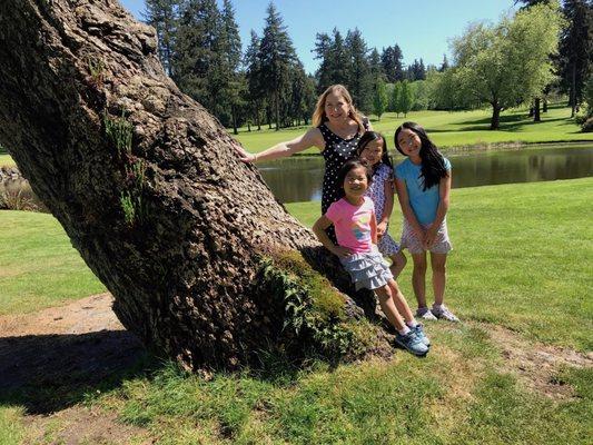 Beautiful day at Inglewood Golf Club with my girls. Located in Kenmore, it is one of the oldest golf clubs in the PNW & an architectural gem