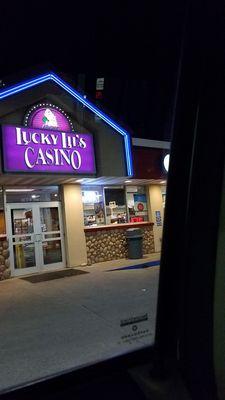 Lucky Lil's Casino