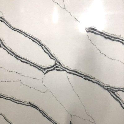 Calacatta Mandagly Quartz