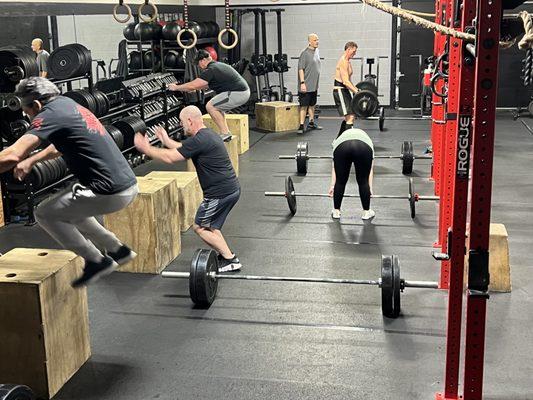 Raw War Crossfit