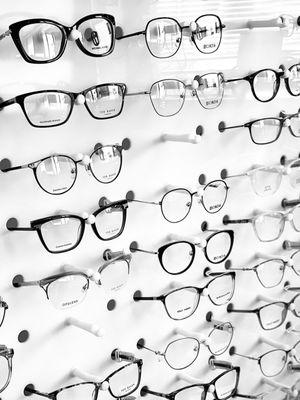 Find the glasses that fit your mood