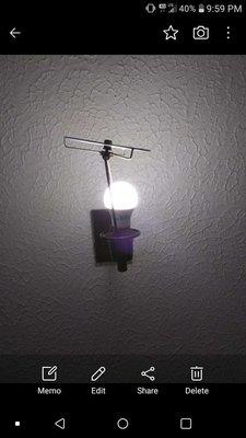 Lights in room with no lamp shade